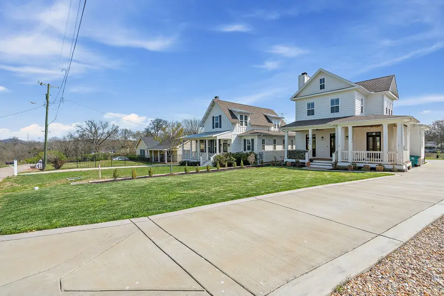 1510 E Stewarts Ln, Nashville, TN 37218 - #3