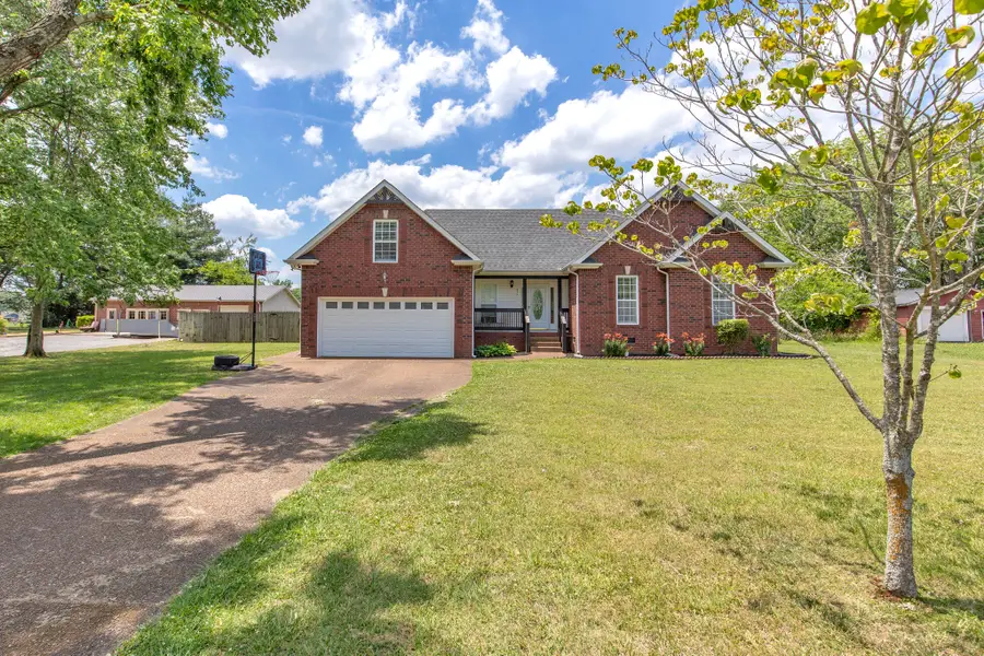 217 Riggs Ave, Portland, TN 37148 - #2
