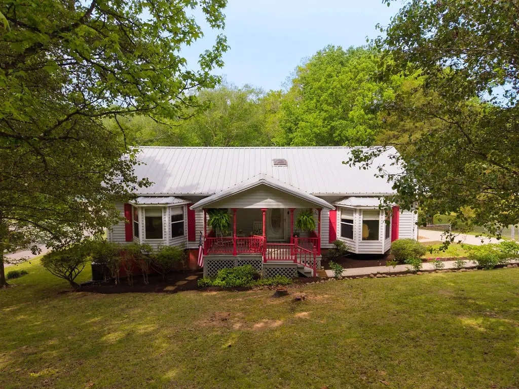 263 River Oaks Drive, Sparta, TN 38583 - #1