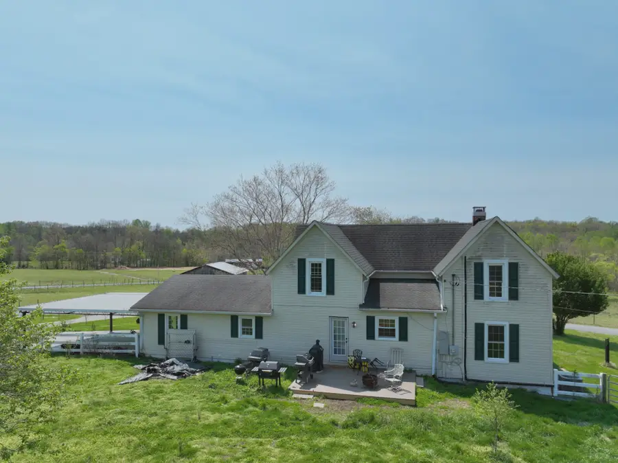 365 Martin Rd, Portland, TN 37148 - #2