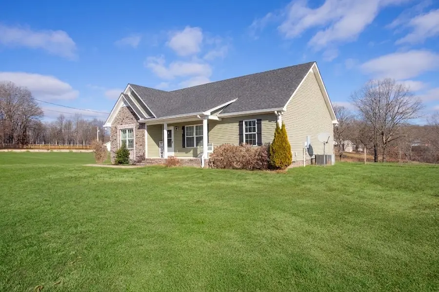 594 Keytown Rd, Portland, TN 37148 - #2