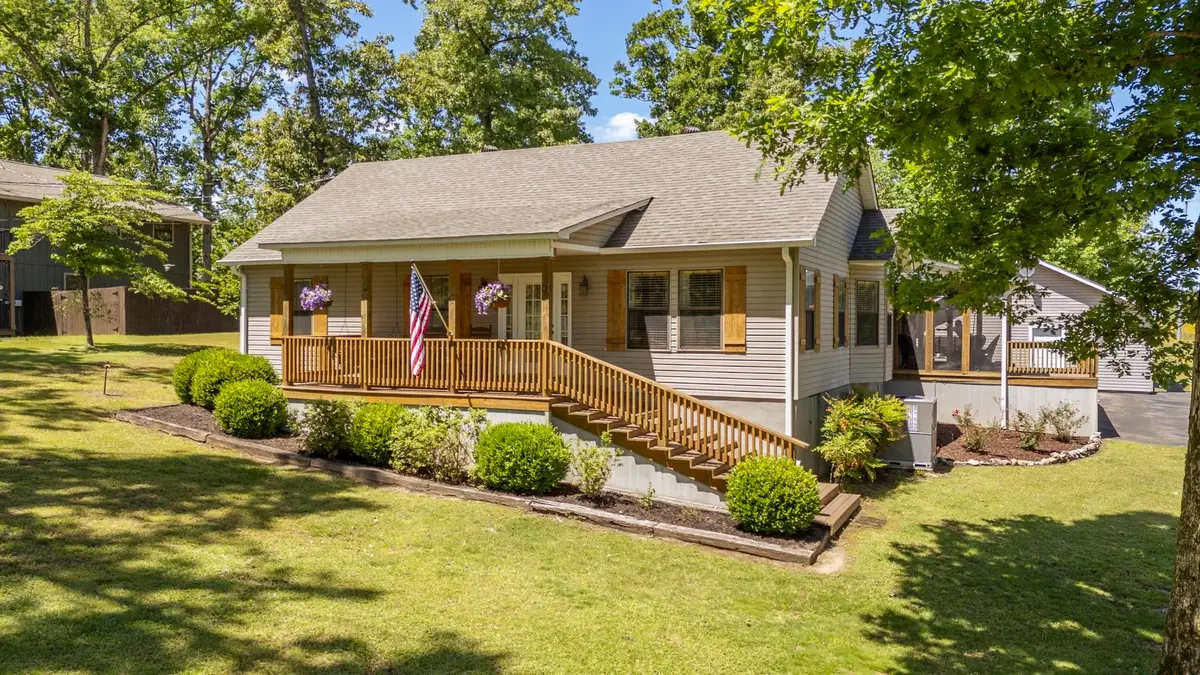 590 Yellow Creek Ln, Counce, TN 38326 - #1