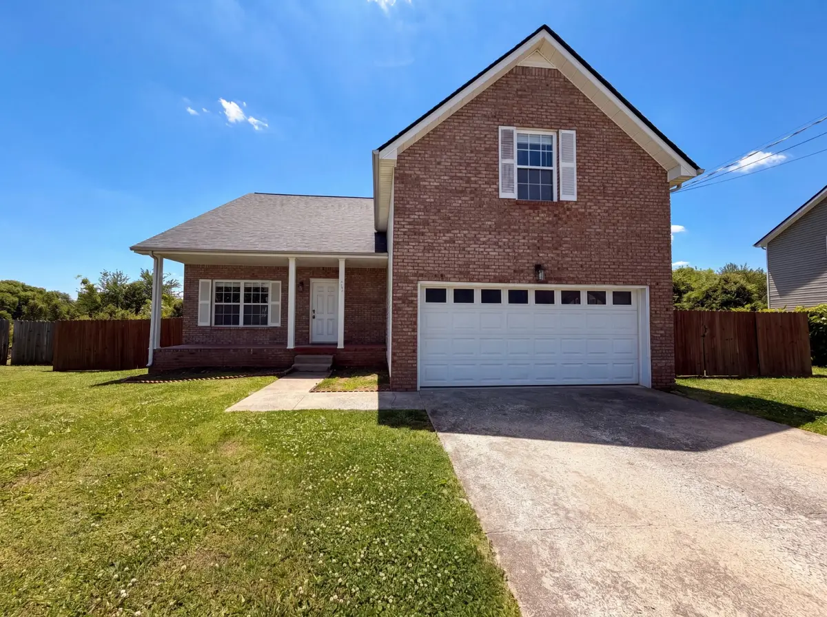 982 Silty Dr, Clarksville, TN 37042 - #1