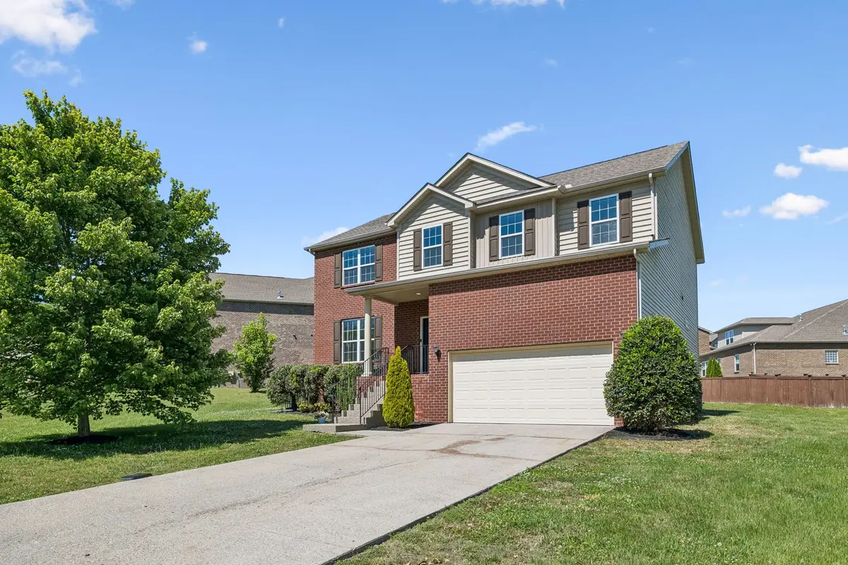 3443 Blackberry Ln, Lebanon, TN 37087 - #1