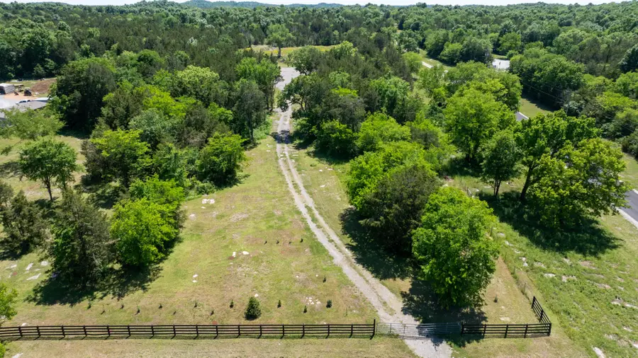 1994 Bear Creek Pike, Columbia, TN 38401 - #3