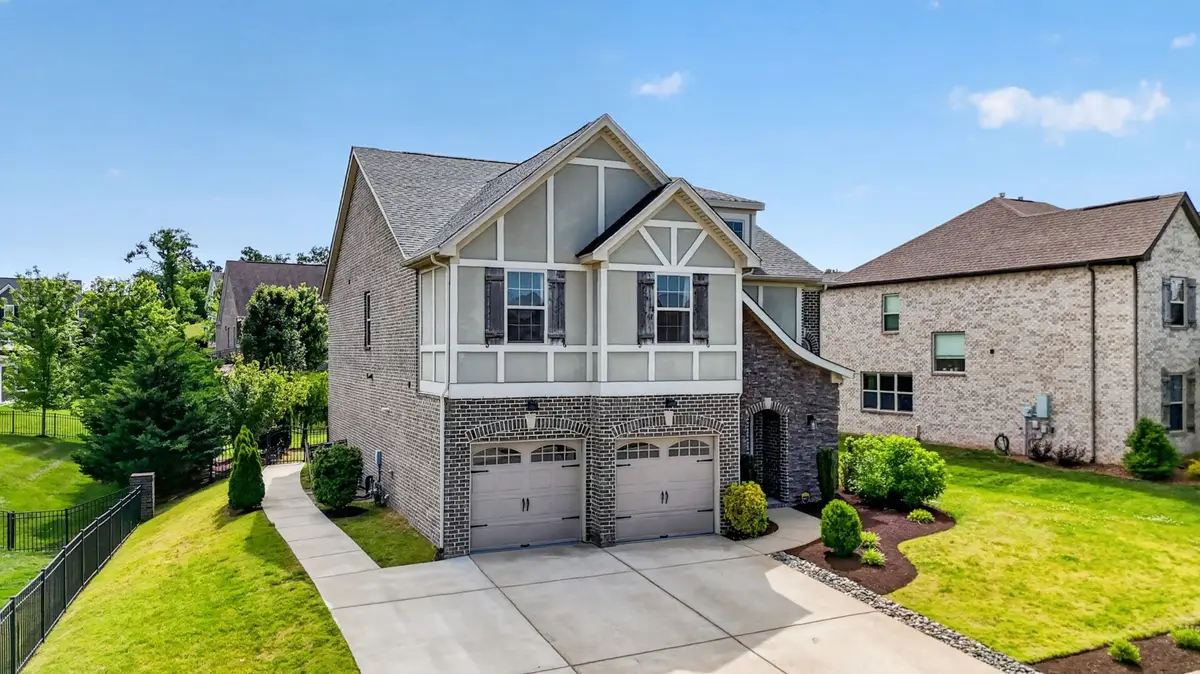 2307 Stockwood Trl, Thompsons Station, TN 37179 - #1