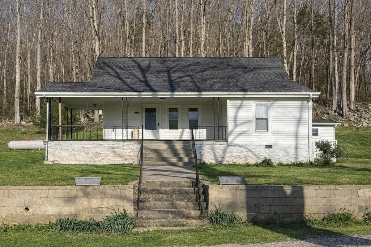 103 Dykes Rd, McMinnville, TN 37110 - #1