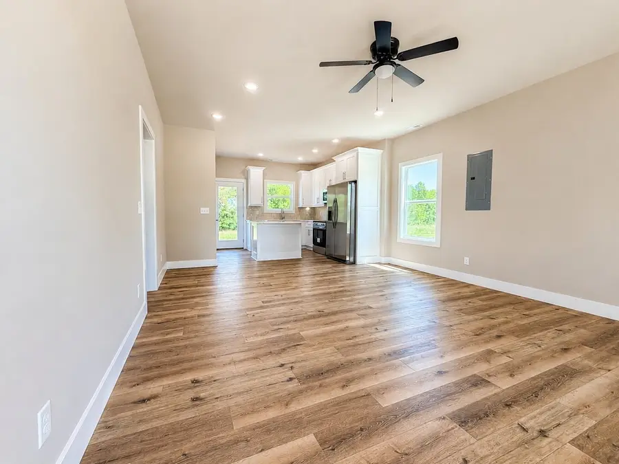 130 Joe Tittsworth St, Smithville, TN 37166 - #3