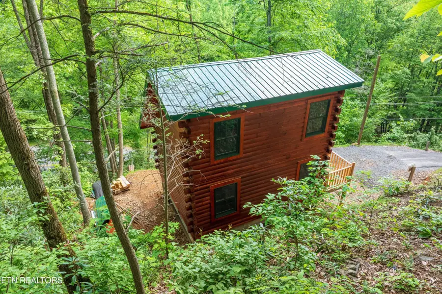 983 Stans Rd, Gatlinburg, TN 37738 - #2