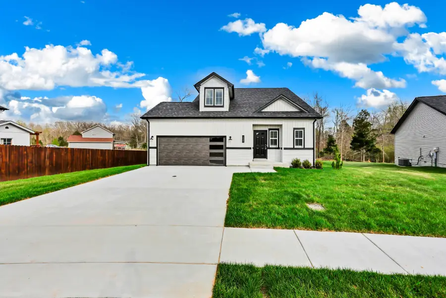 195 Leitrim Dr, Clarksville, TN 37042 - #3