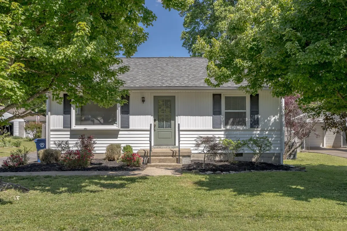 1413 Sunset Dr, Franklin, TN 37064 - #1