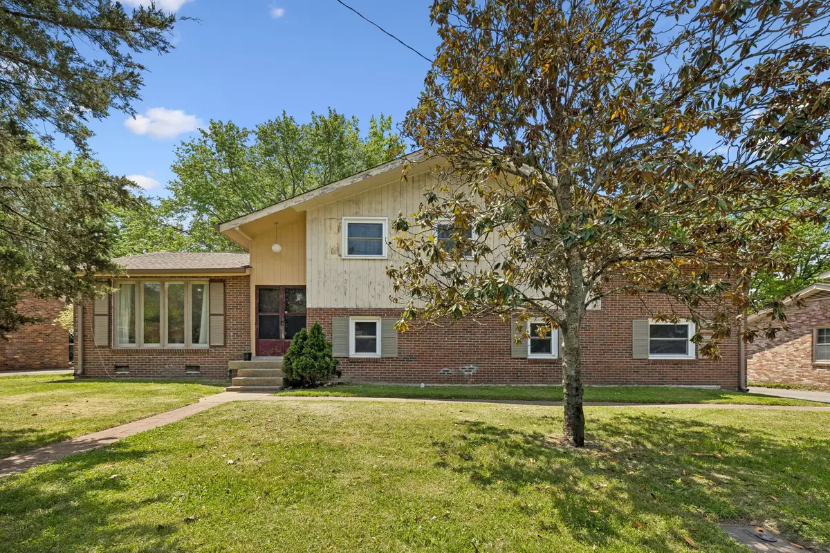 2617 Mesa Dr, Nashville, TN 37217 - #1