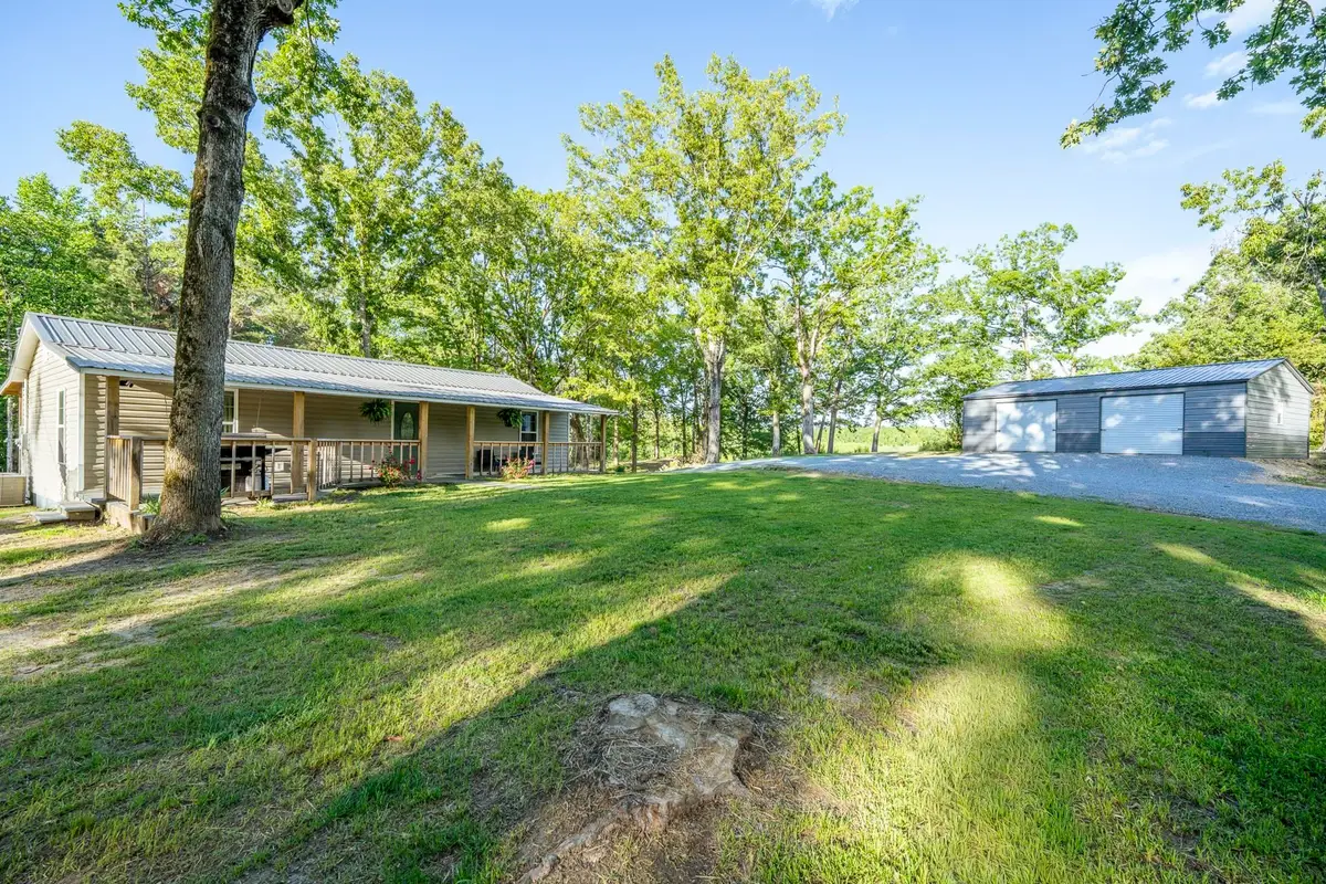 5525 Holland Creek Rd, Savannah, TN 38372 - #1