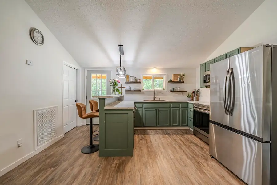 5525 Holland Creek Rd, Savannah, TN 38372 - #3