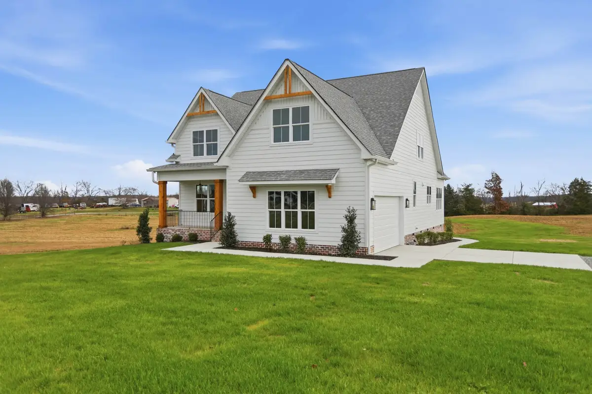 5127 Starks Rd, Cross Plains, TN 37049 - #1