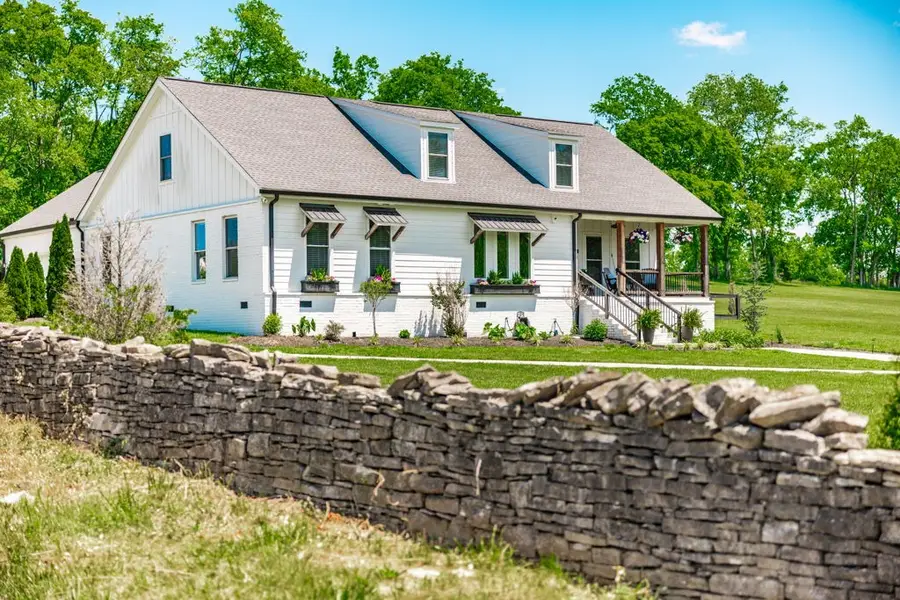794 Brights Ln, Gallatin, TN 37066 - #2
