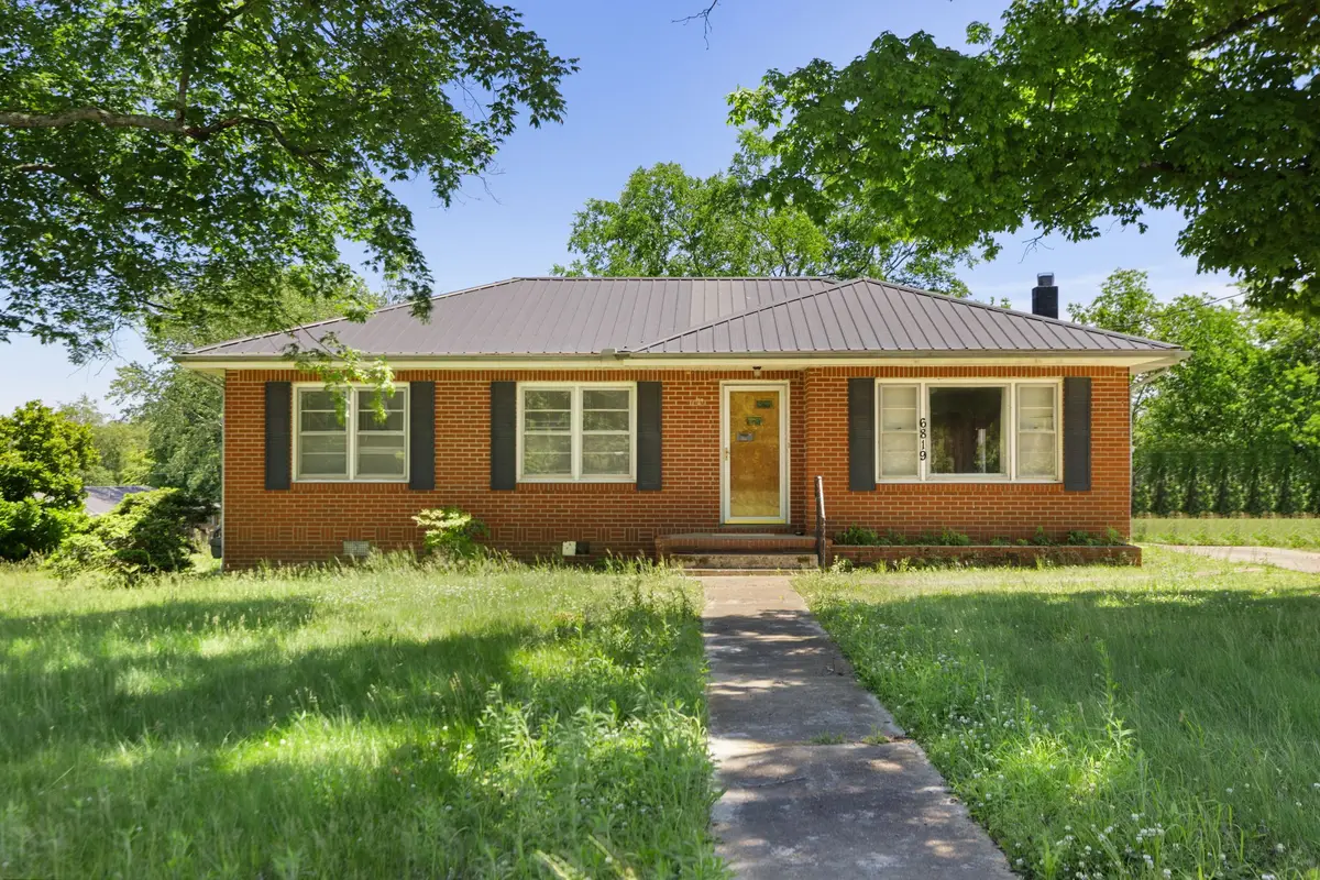 6819 S Main St, Lobelville, TN 37097 - #1