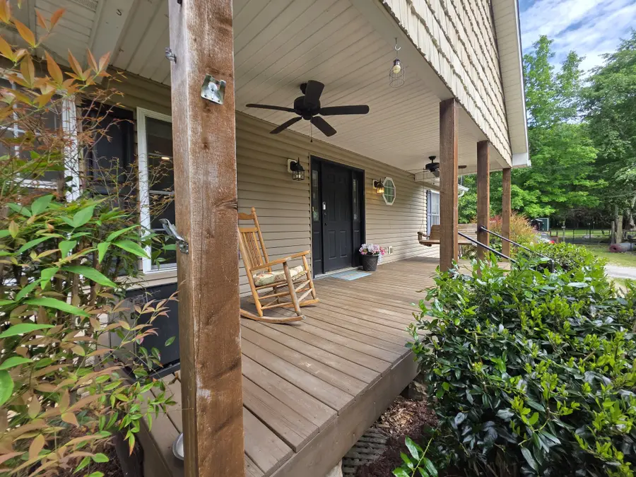 1200 Dawson Rd, White Bluff, TN 37187 - #2