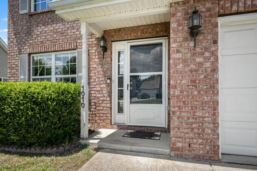 1010 Lowrey Pl, Spring Hill, TN 37174 - #2