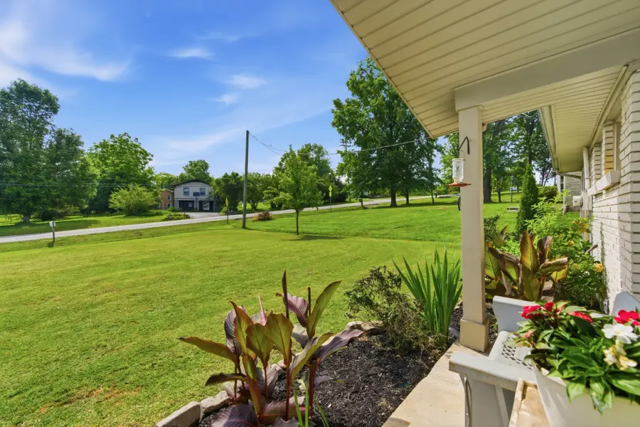 99 Curtiswood Dr, Hendersonville, TN 37075 - #3
