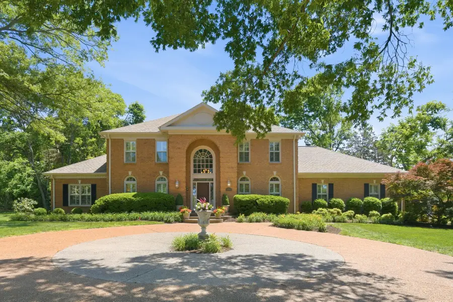 9102 E Cambridge Ct, Brentwood, TN 37027 - #2