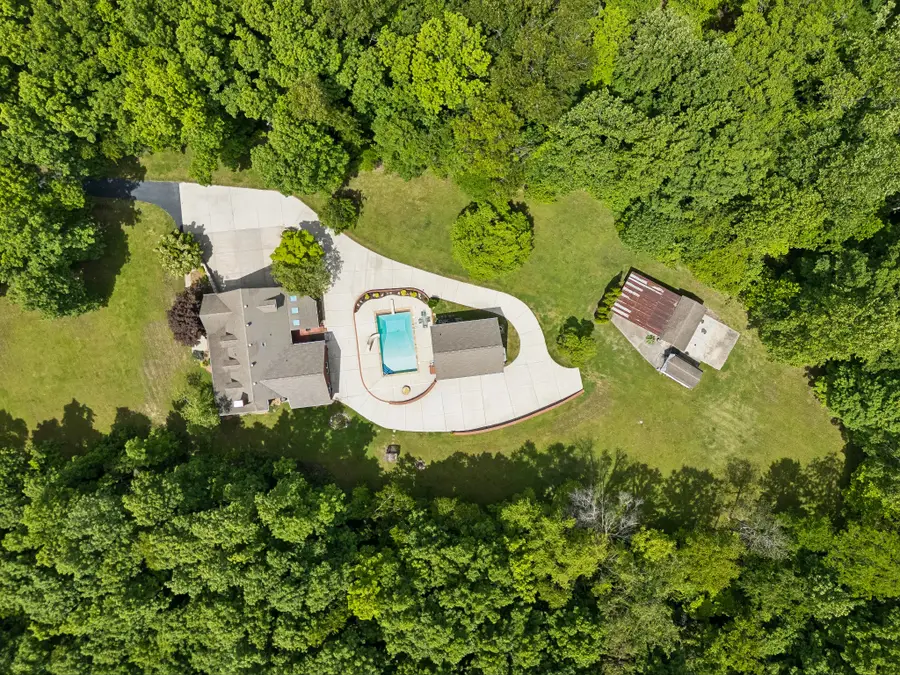 1229 Hogans Branch Rd, Hendersonville, TN 37075 - #2