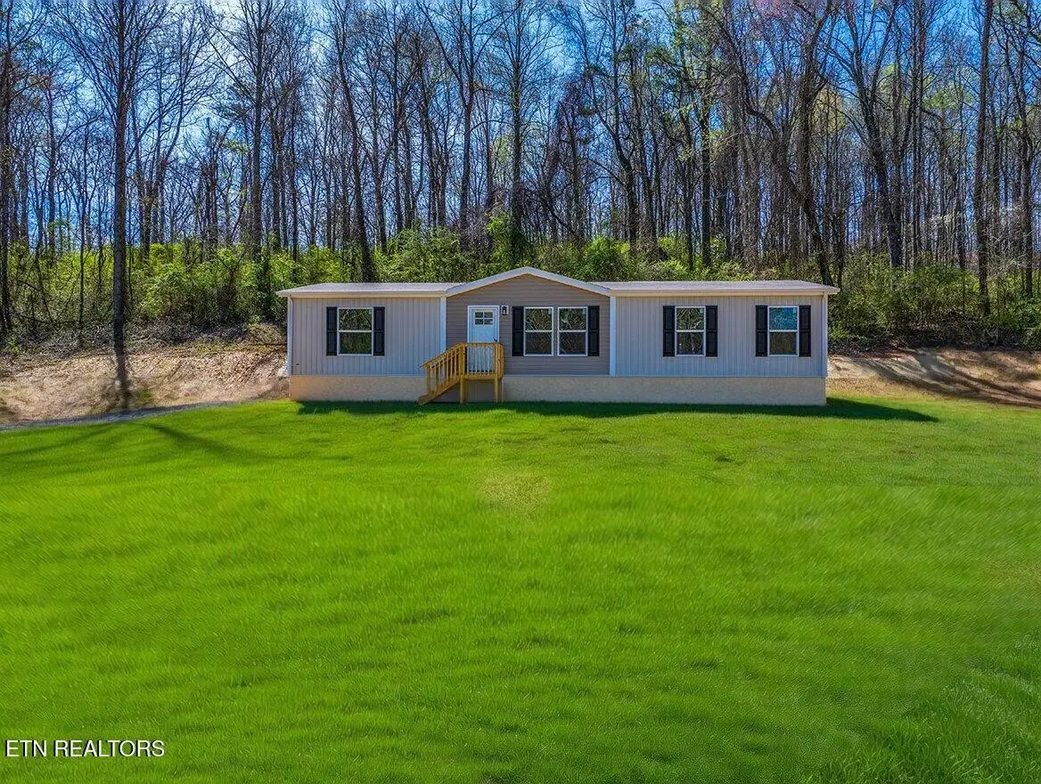 1009 S Gateway Ave, Rockwood, TN 37854 - #1