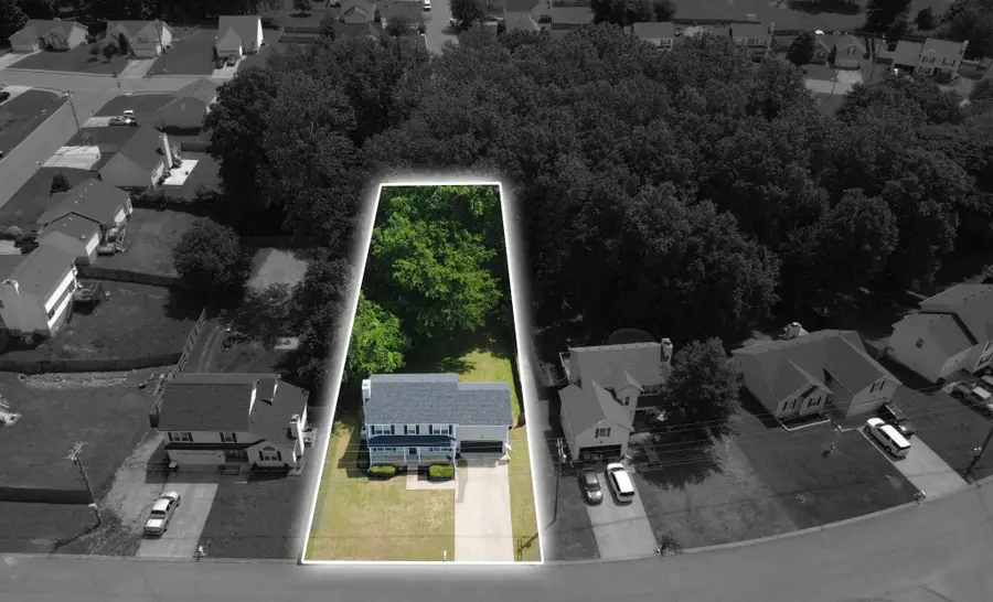 3795 Mcallister Dr, Clarksville, TN 37042 - #2