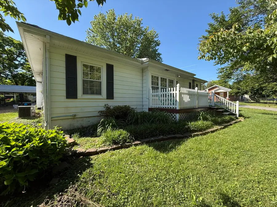 315 Old Morrison Rd, McMinnville, TN 37110 - #3