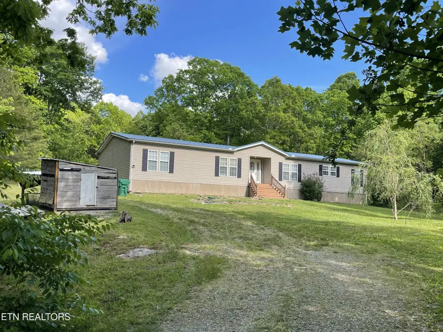133 Thompson Rd, Crossville, TN 38571 - #2