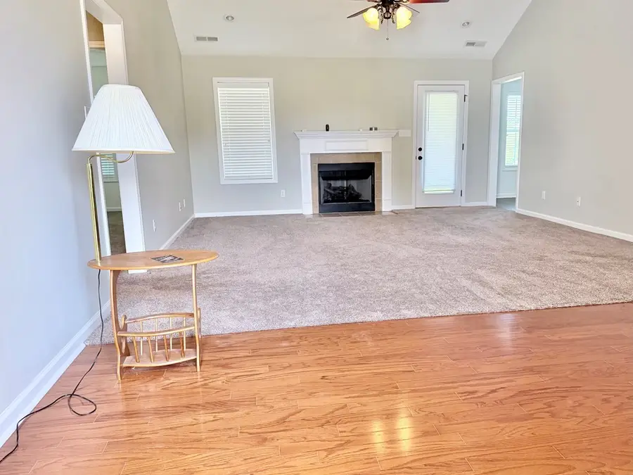 210 Westminster Pl, Hopkinsville, KY 42240 - #2
