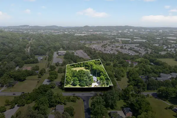 518 Franklin Rd, Franklin, TN 37069