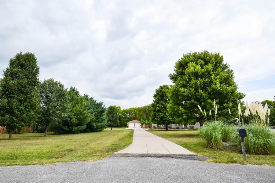 1003 Roland Ct, Cottontown, TN 37048 - #3