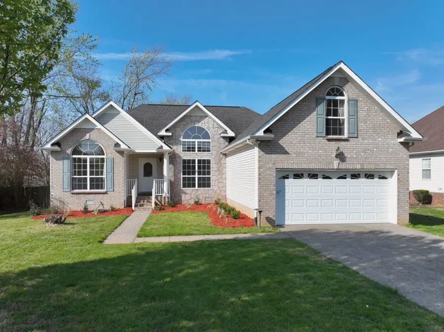 1251 Wentworth Dr, Gallatin, TN 37066 - #2