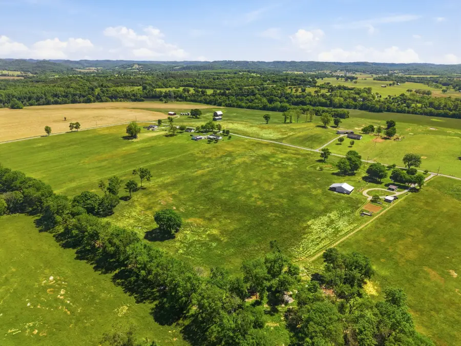 597 Hiwassee Rd, Lebanon, TN 37087 - #2