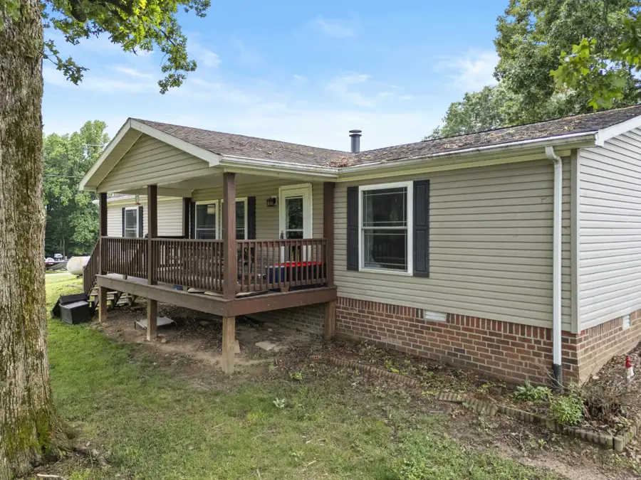 1126 Cedar Creek Rd, Vanleer, TN 37181 - #2