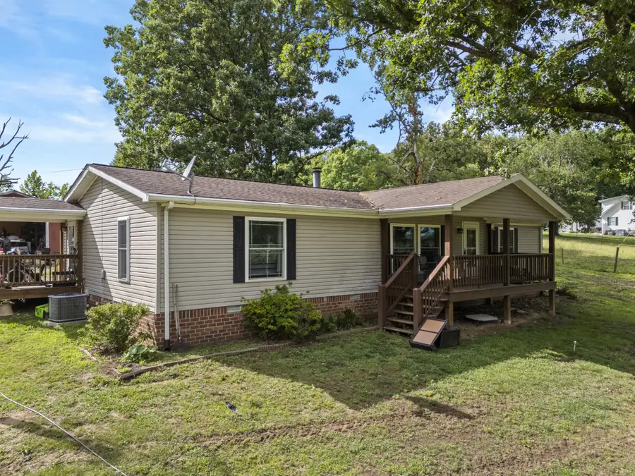 1126 Cedar Creek Rd, Vanleer, TN 37181 - #3
