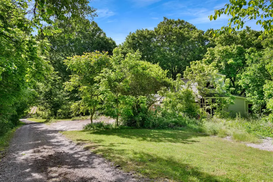 2943 Kerr Hill Rd, Lynnville, TN 38472 - #3