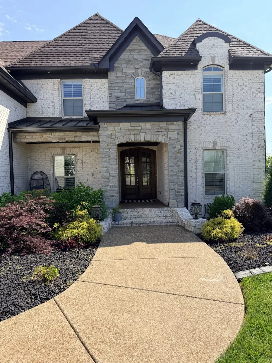 2902 Carisbrooke Dr, Mount Juliet, TN 37122 - #3