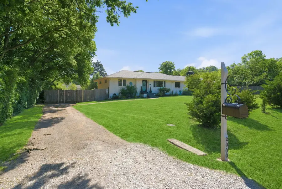 2000 Saint Joseph Dr, Nashville, TN 37218 - #2