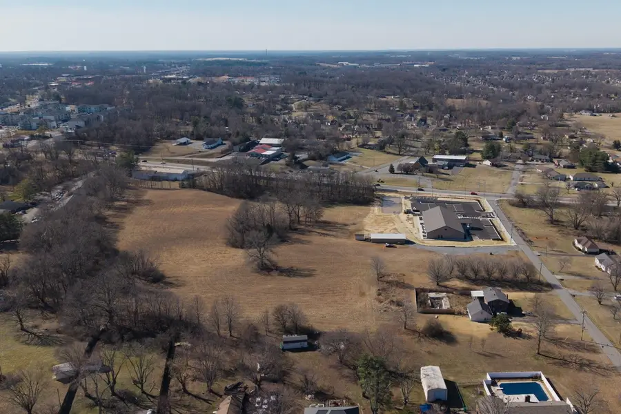 105 Eastside Dr, White House, TN 37188 - #2