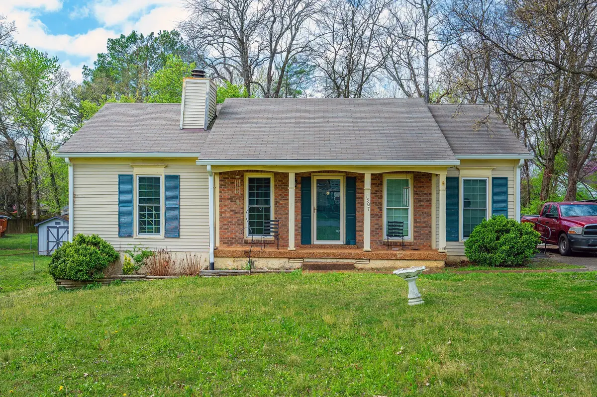 1307 Rolling Meadow Ct, Mount Juliet, TN 37122 - #1