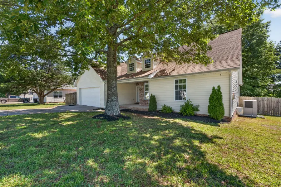309 Sunnycrest Dr, Murfreesboro, TN 37129 - #2
