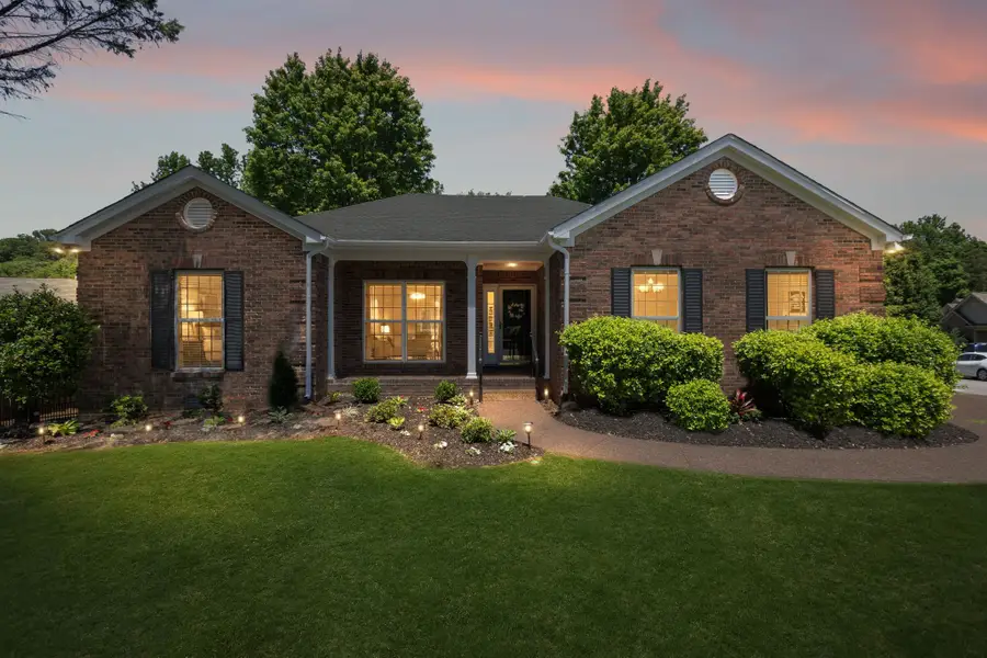 601 Casey Pl, Hermitage, TN 37076 - #2