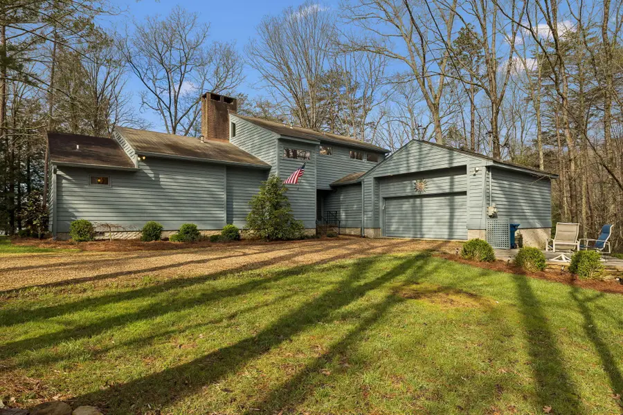 2429 Boston Branch Circle, Signal Mountain, TN 37377 - #2