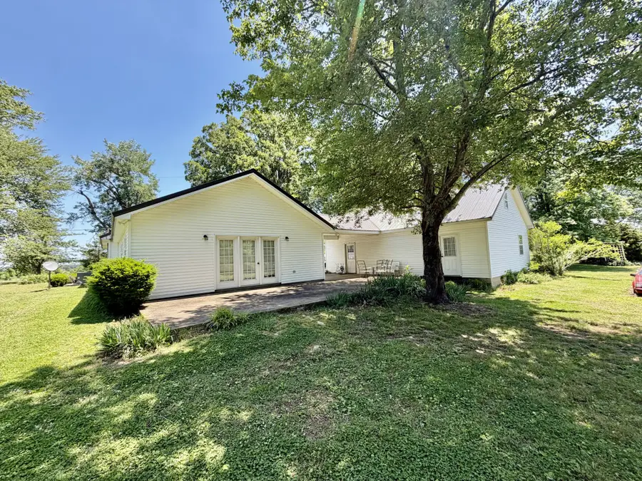325 Rabbit Trail Rd, Leoma, TN 38468 - #3