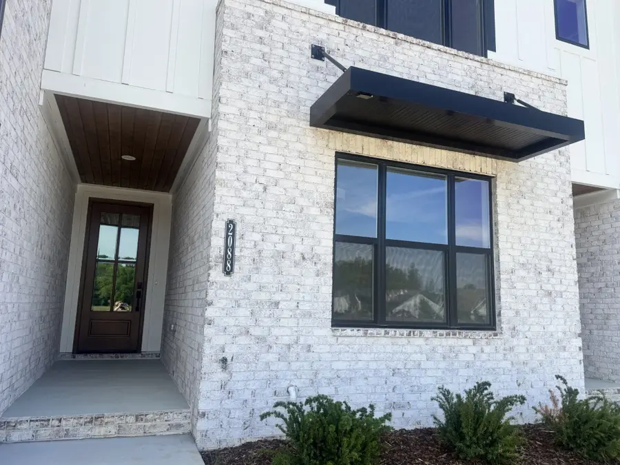 2088 Conductor Ln, Thompsons Station, TN 37179 - #2