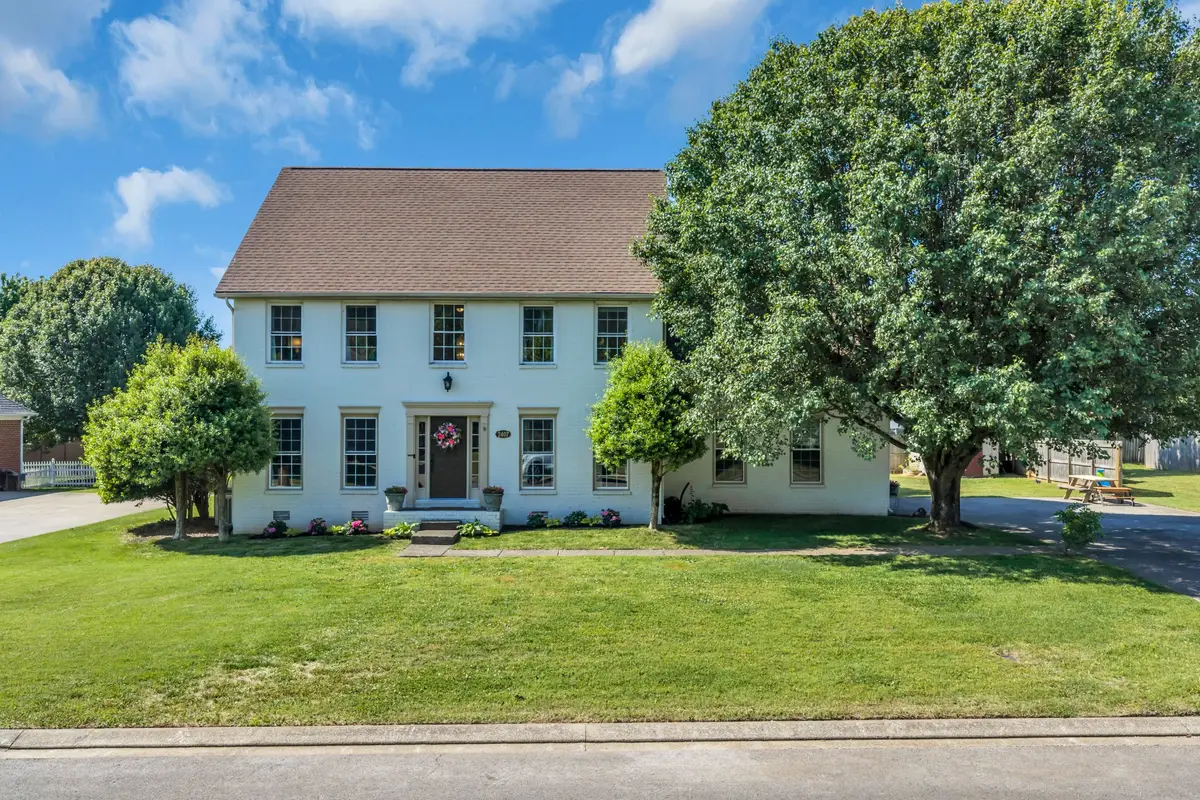 2407 Amber Glen Dr, Murfreesboro, TN 37128 - #1