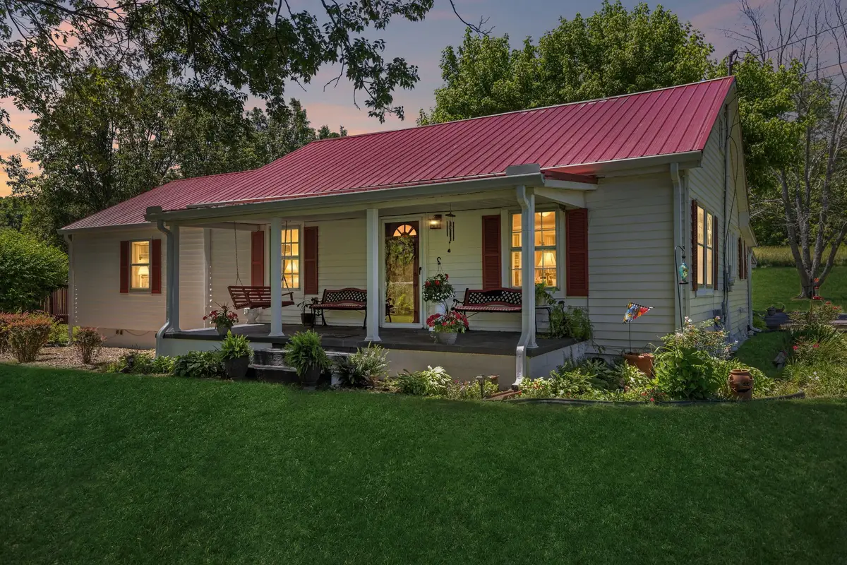 2907 Herman Church Rd, Santa Fe, TN 38482 - #1