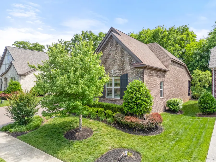 1049 Vinings Blvd, Gallatin, TN 37066 - #3